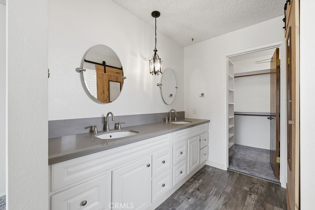 2350 W Avenue M8 Property Photo 29