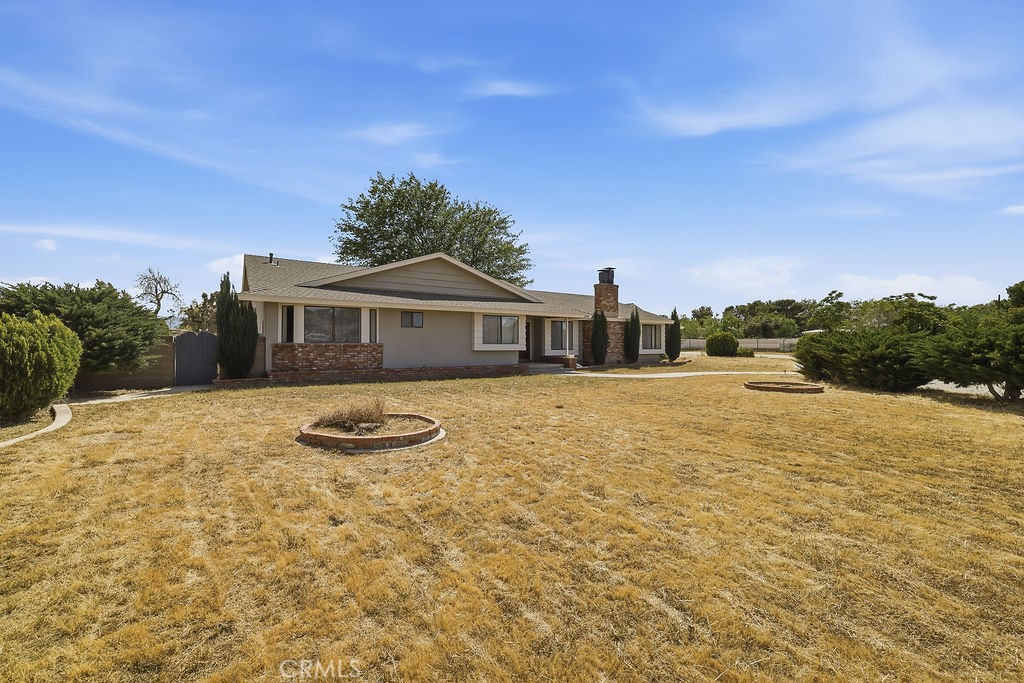2350 W Avenue M8 Property Photo 35