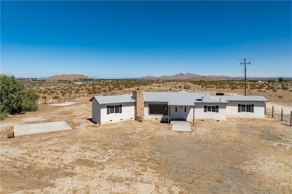 18531 E Palmdale Boulevard Property Photo 3