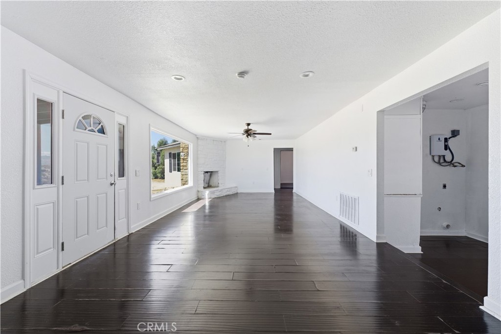 18531 E Palmdale Boulevard Property Photo 4