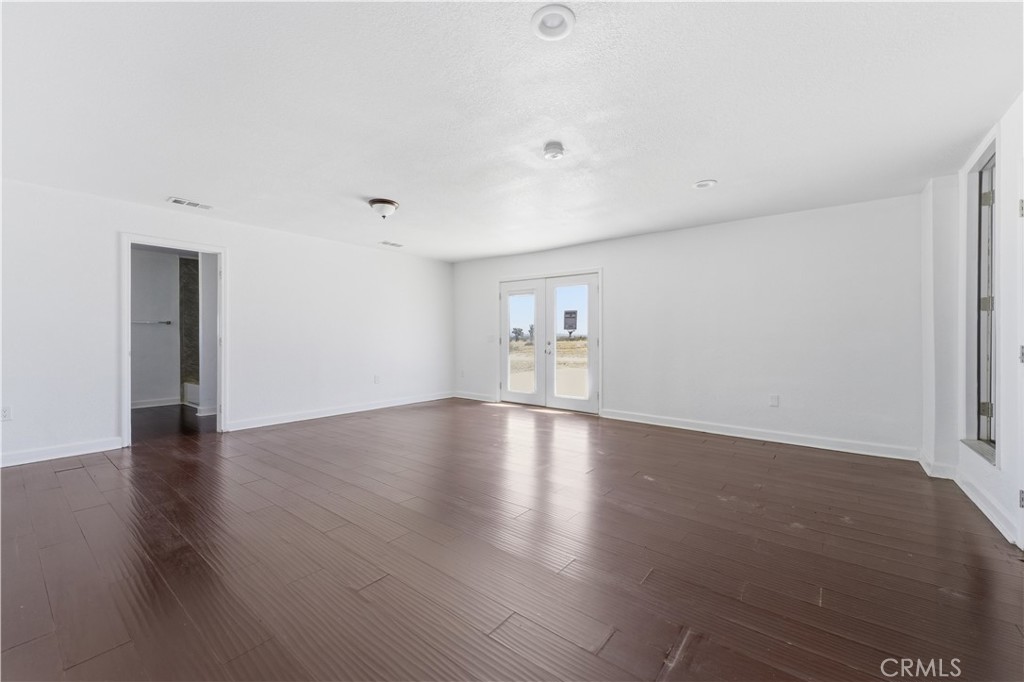 18531 E Palmdale Boulevard Property Photo 8