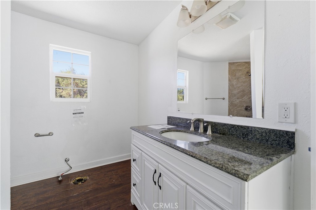 18531 E Palmdale Boulevard Property Photo 12