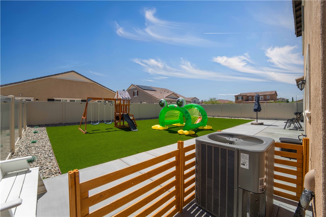 4422 Jade Court Property Photo 12