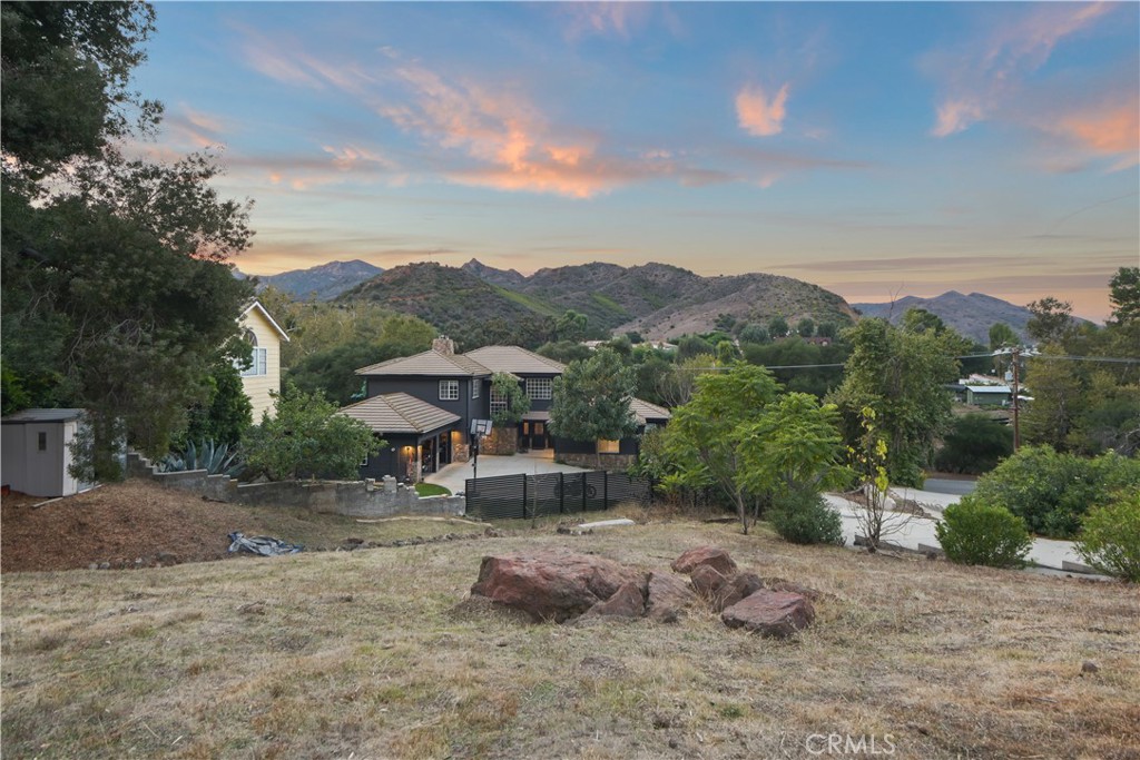 2514 Sierra Creek Property Photo 4