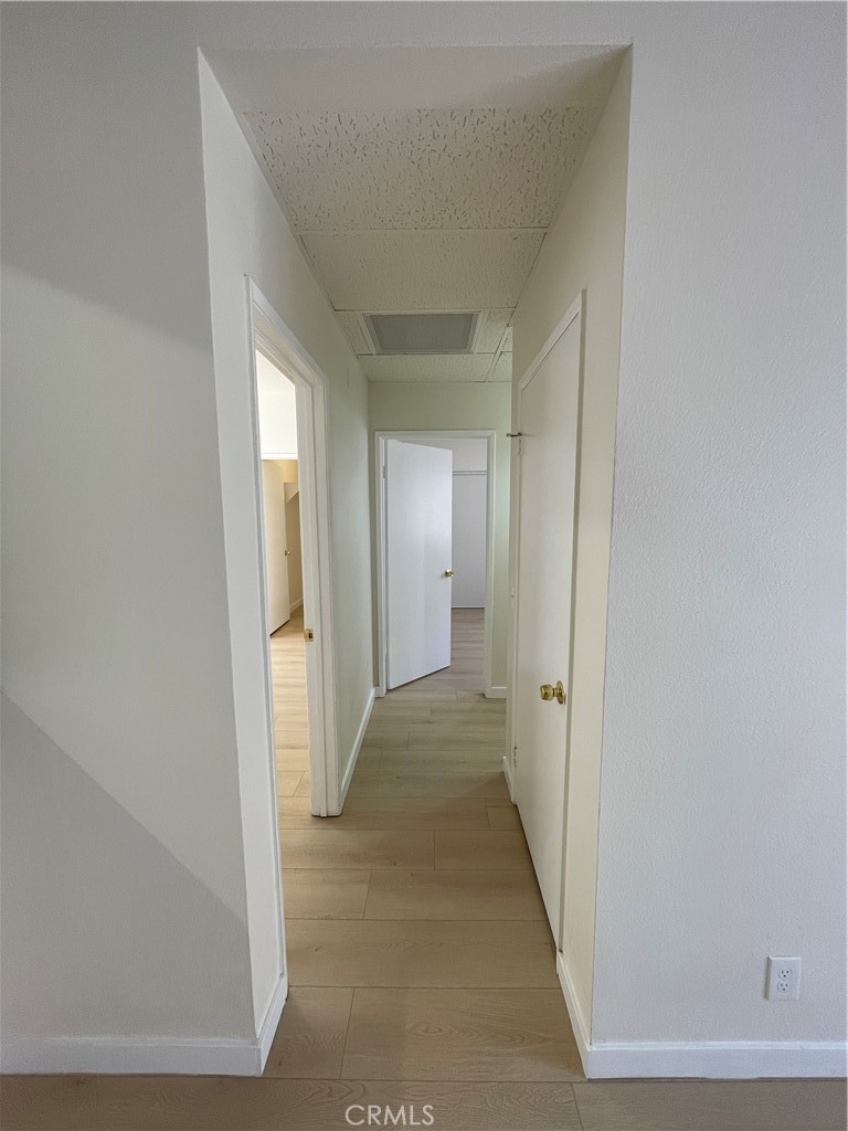 11459 Collins Street 210 Property Photo 6