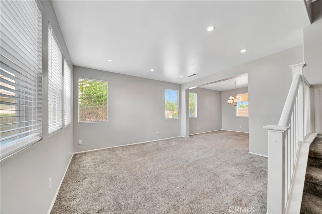 1222 W Avenue H7 Property Photo 9