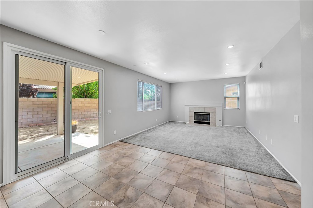 1222 W Avenue H7 Property Photo 18