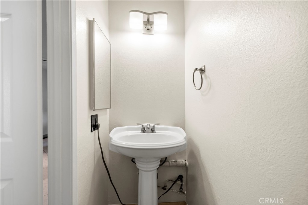 7320 Lennox Avenue D8 Property Photo 19