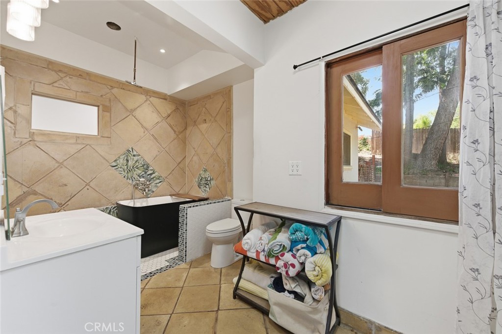 9522 La Canada Property Photo 30