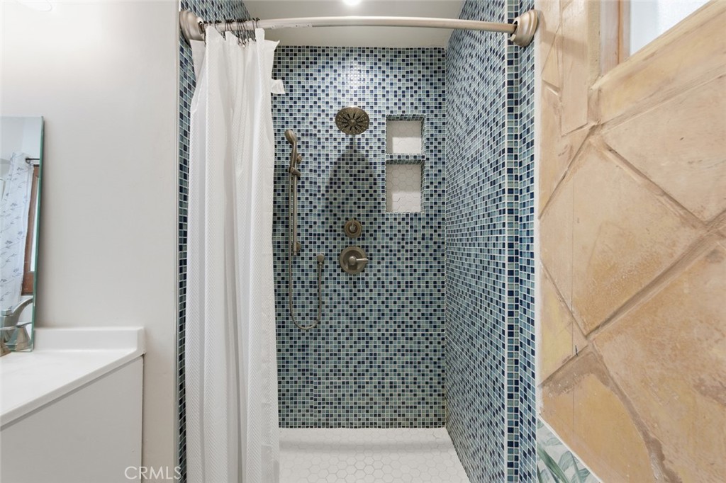 9522 La Canada Property Photo 32