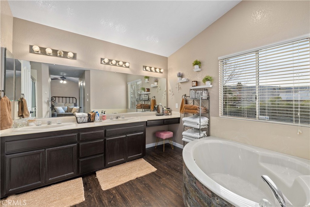 41539 Sandalwood Place Property Photo 20