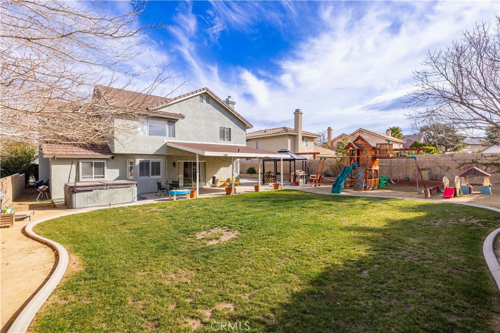41539 Sandalwood Place Property Photo 22