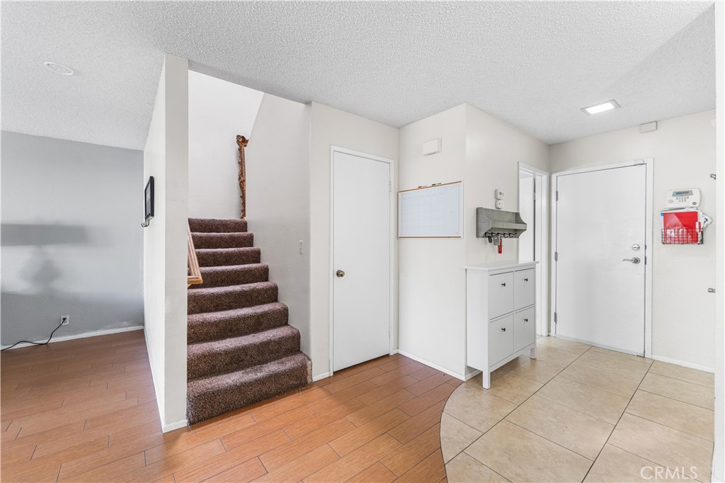 422 W Avenue J5 32 Property Photo 21