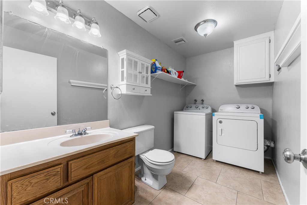 422 W Avenue J5 32 Property Photo 26