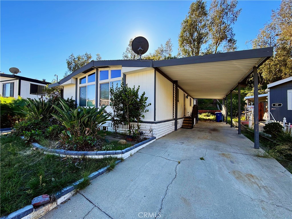 24425 Woolsey Canyon Rd Spc 96 Property Photo 1