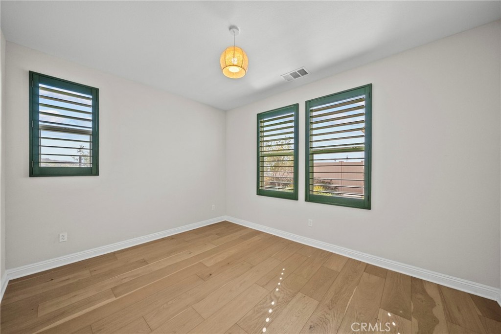 20560 Galloway Drive Property Photo 8