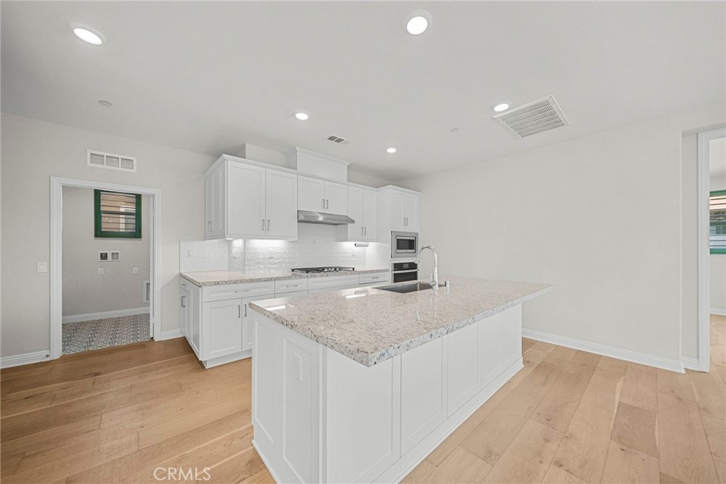 20560 Galloway Drive Property Photo 18