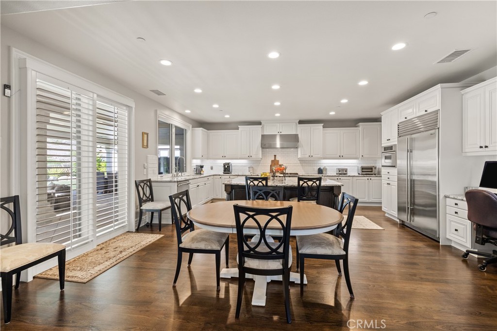 1005 Cheshire Hills Court Property Photo 25