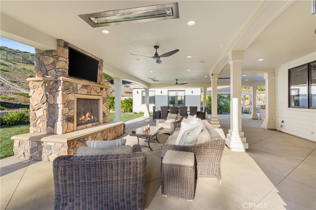 1005 Cheshire Hills Court Property Photo 46