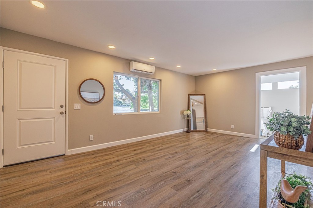 21329 Lake Shore Drive 35 Property Photo 8