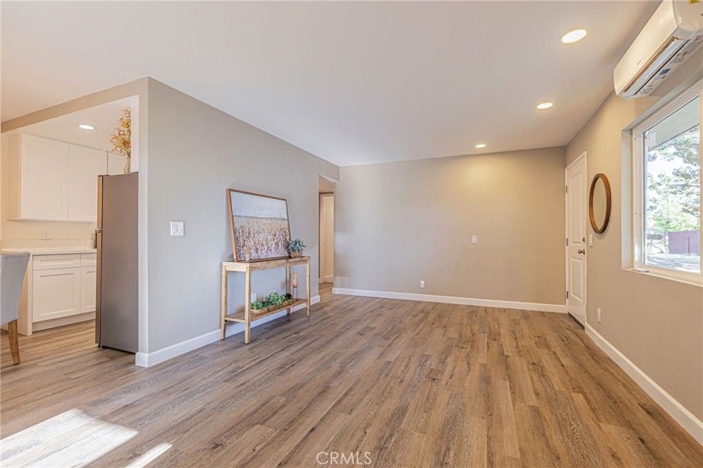 21329 Lake Shore Drive 35 Property Photo 9