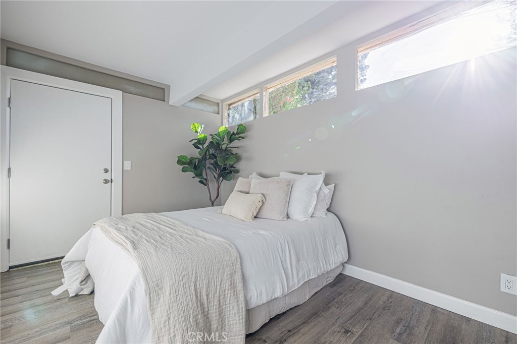 21329 Lake Shore Drive 35 Property Photo 15