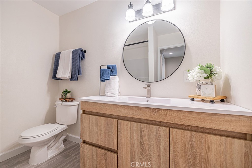 21329 Lake Shore Drive 35 Property Photo 19