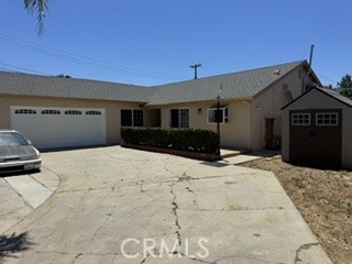 21310 Hiawatha Property Photo 2