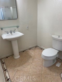 21310 Hiawatha Property Photo 3