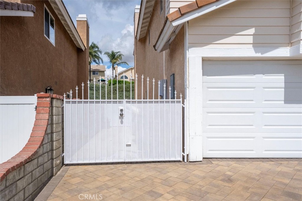 28523 Red Cedar Property Photo 5