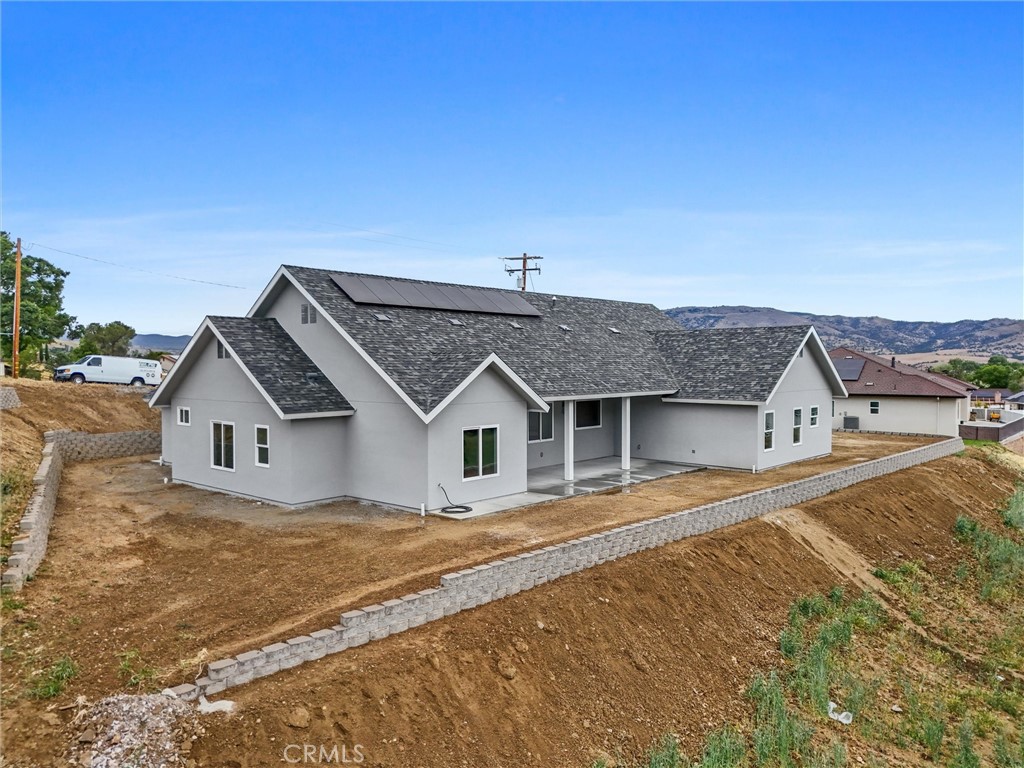 21116 Stage Dr Property Photo 4