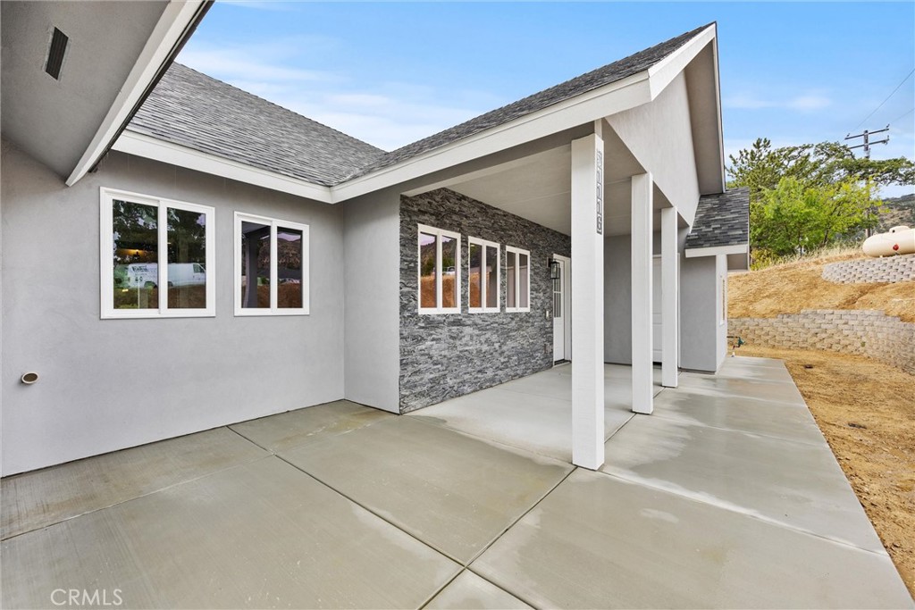 21116 Stage Dr Property Photo 8
