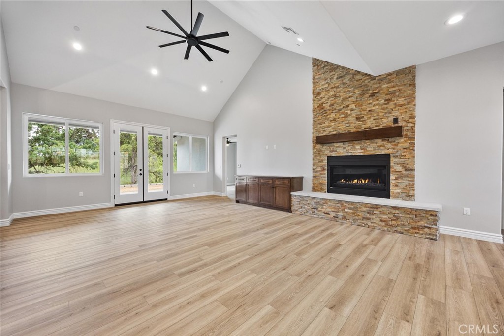 21116 Stage Dr Property Photo 14