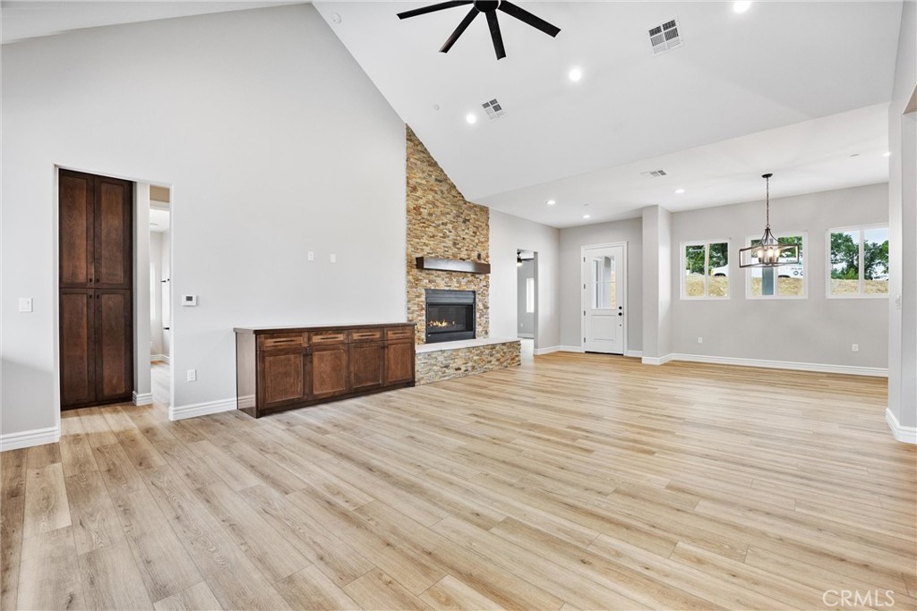 21116 Stage Dr Property Photo 15