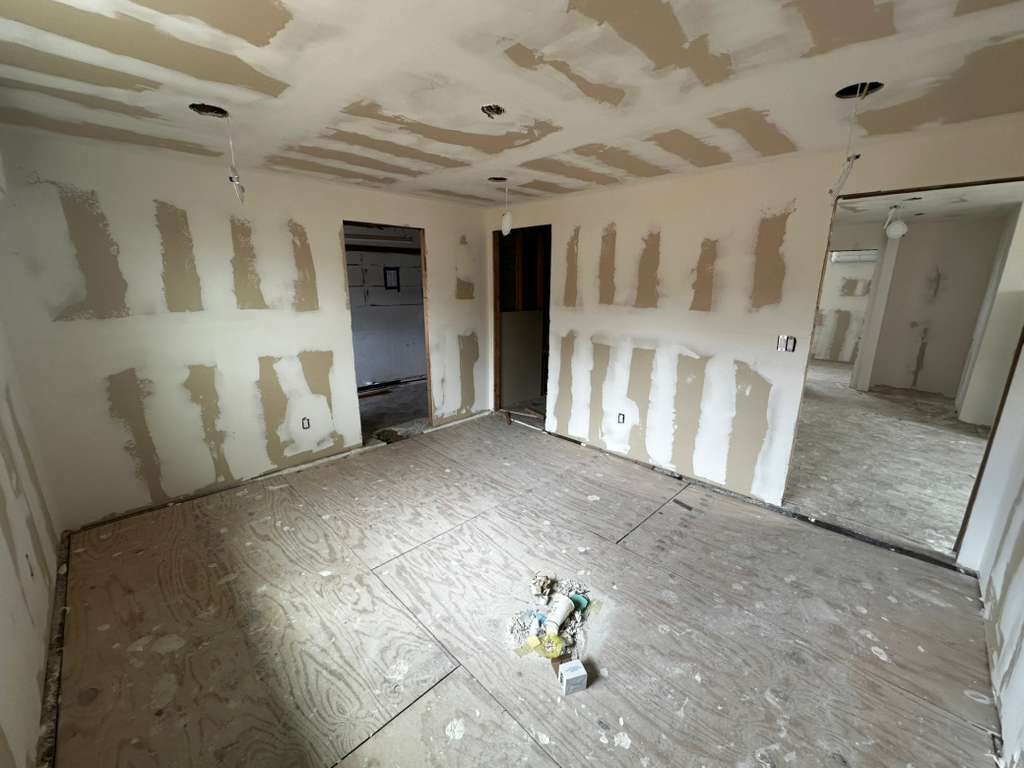 2859 Laurel Property Photo 14