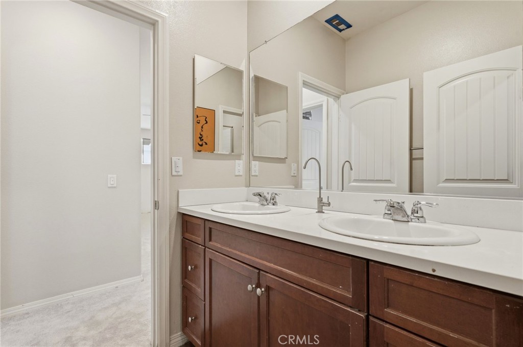 24208 Via Perla Property Photo 19