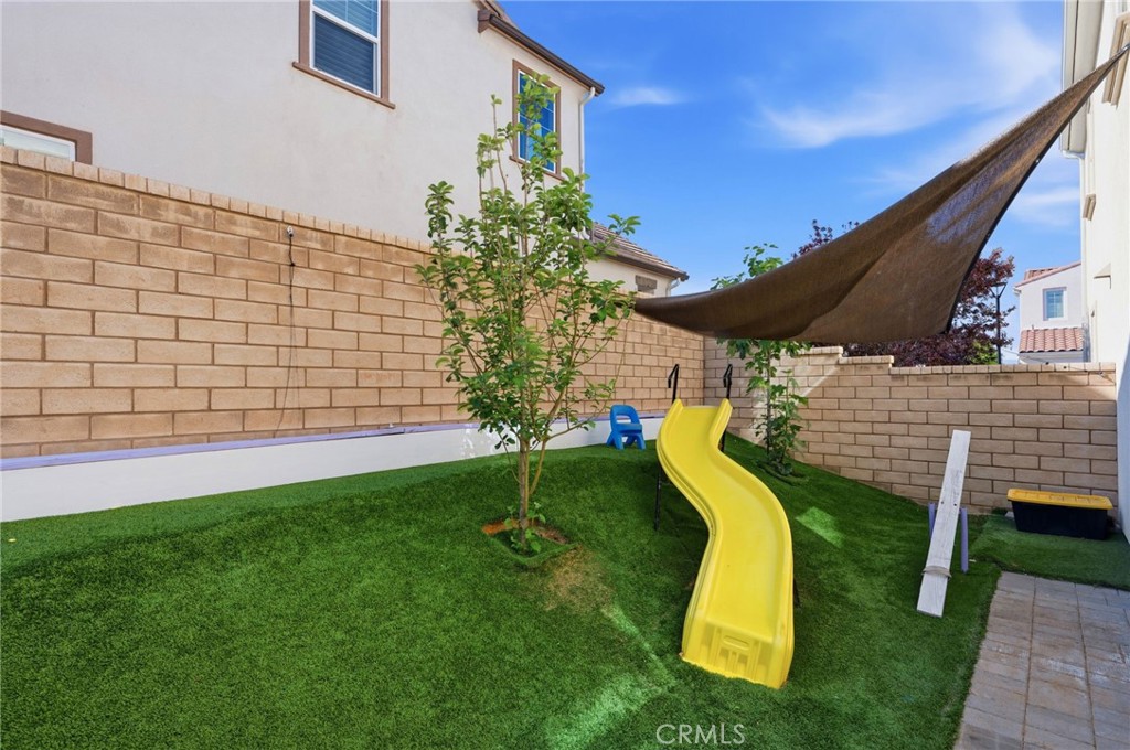 24208 Via Perla Property Photo 25