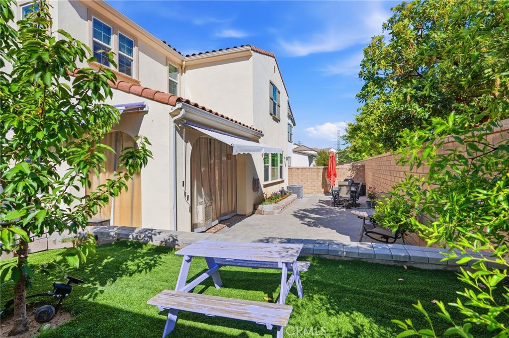 24208 Via Perla Property Photo 29