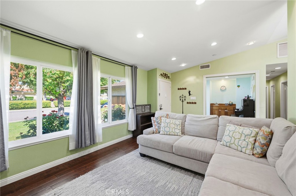 25576 Fedala Property Photo 6