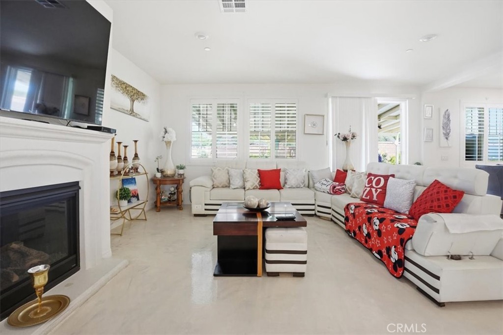 1011 Balsam Street Property Photo 11