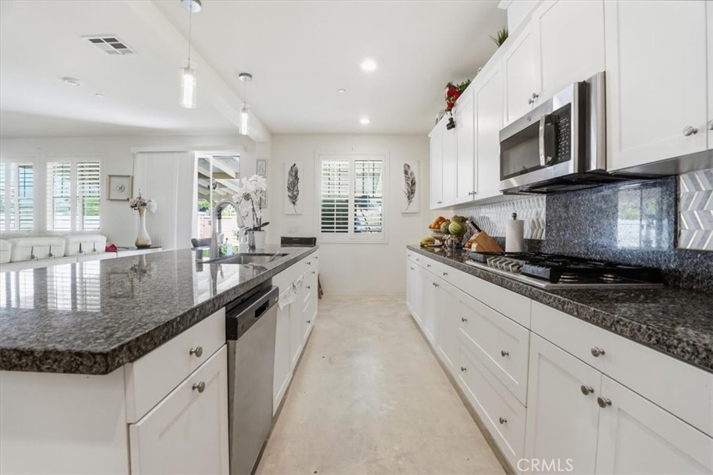1011 Balsam Street Property Photo 26