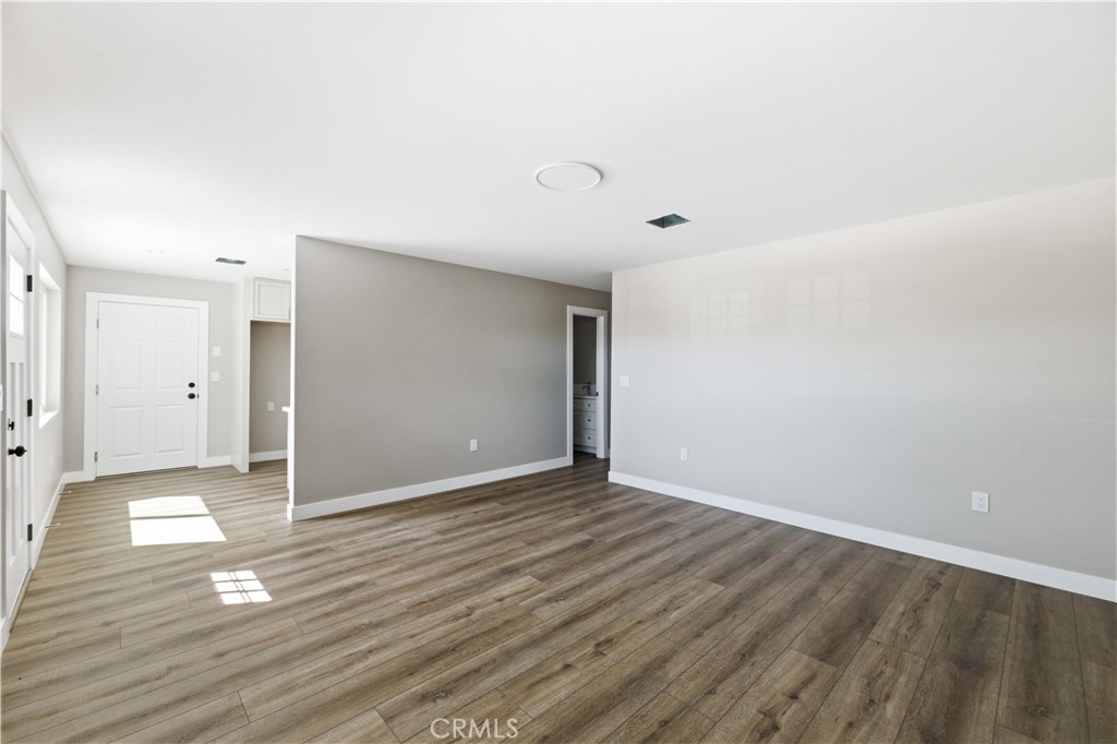43347 Echard Property Photo 5