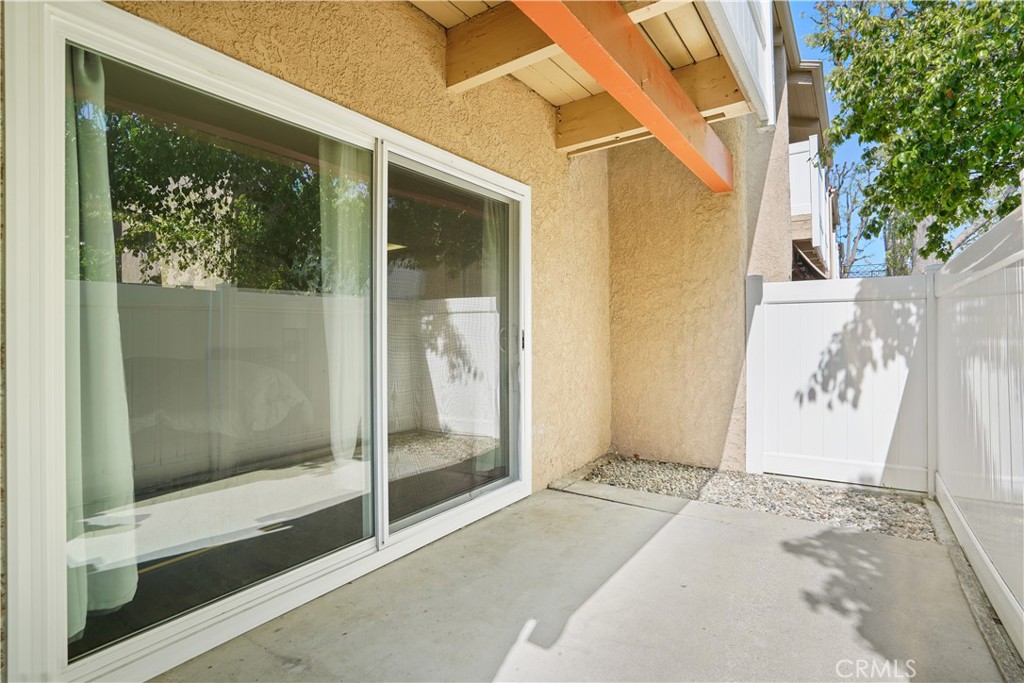 10331 Lindley 150 Property Photo 20