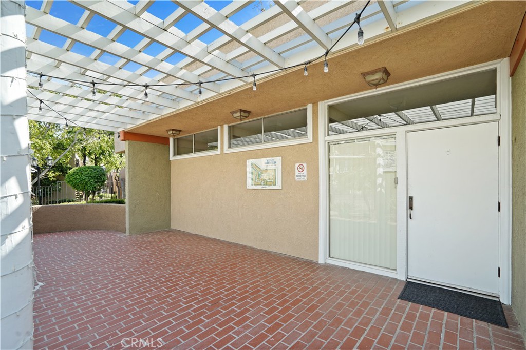 10331 Lindley 150 Property Photo 27