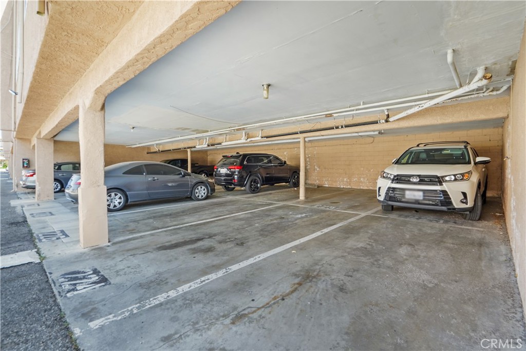 10331 Lindley 150 Property Photo 26