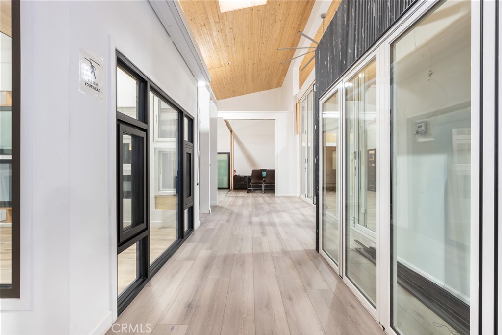 4943 4941 Telegraph Road Property Photo 10