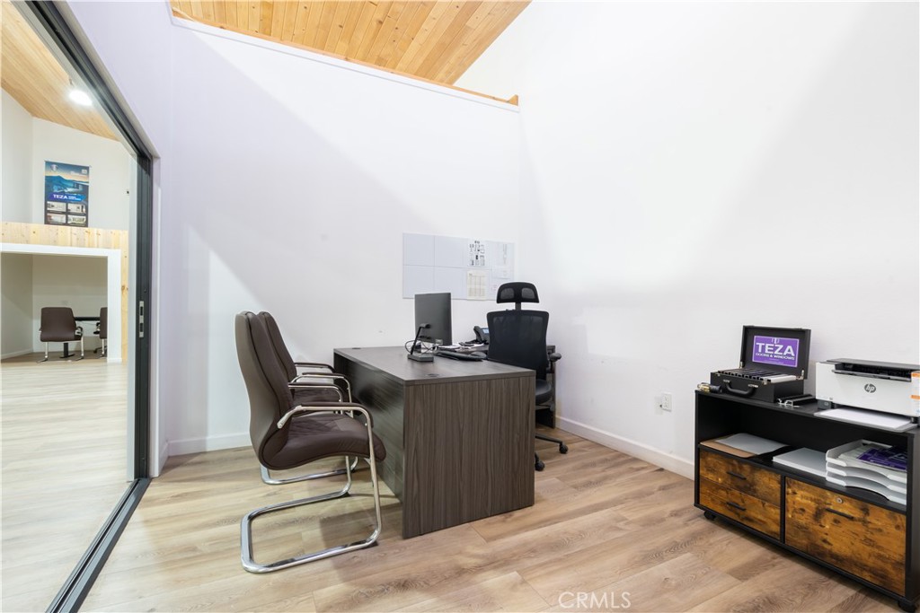 4943 4941 Telegraph Road Property Photo 13