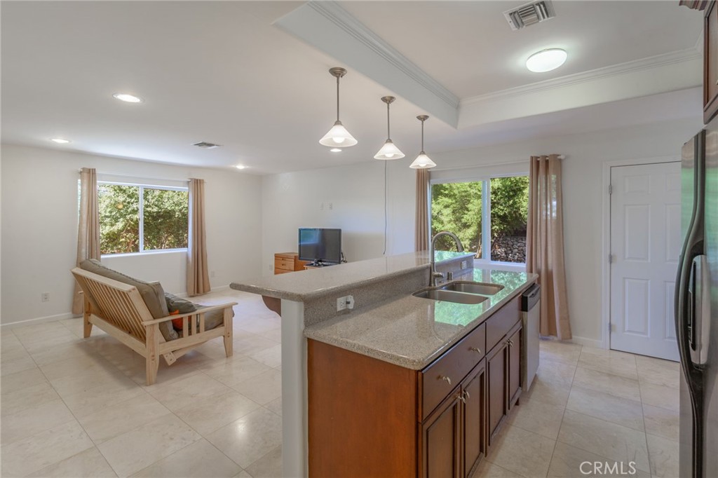 10424 Tujunga Canyon Property Photo 9