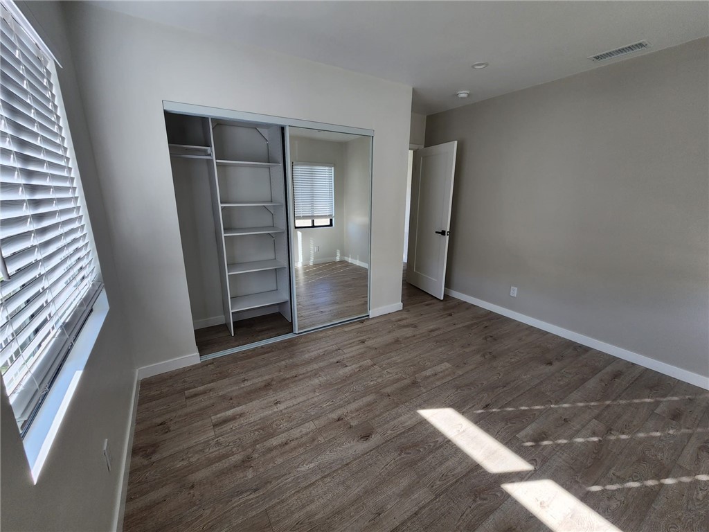 9033 Lindley Avenue Property Photo 15