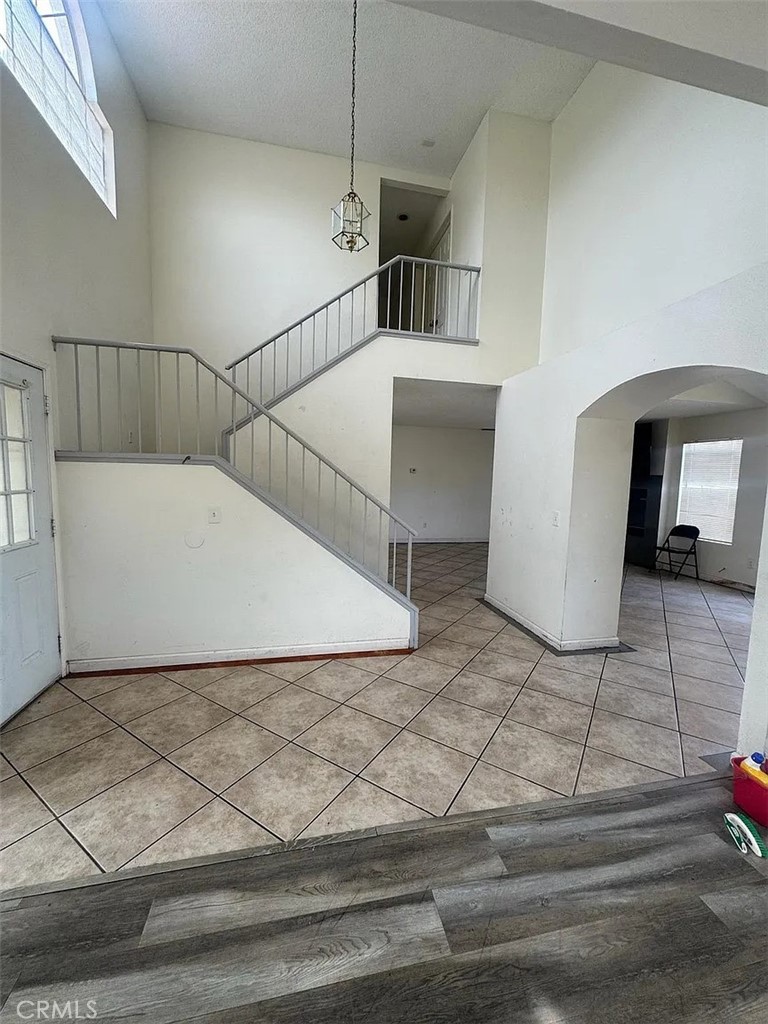 1715 Boysenberry Way Property Photo 8